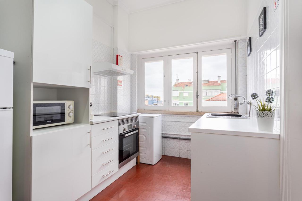 Joivy Vintage Flat With Terrace Apartment Lisbon