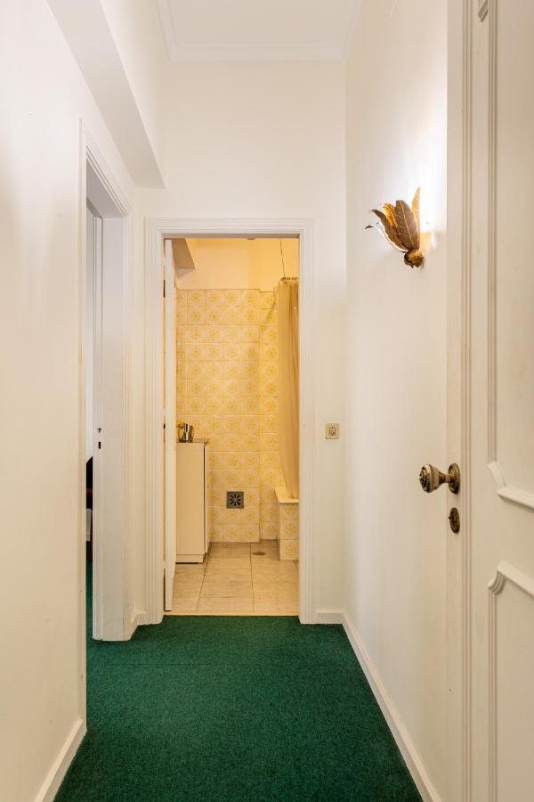 Apartment Joivy Vintage Flat With Terrace