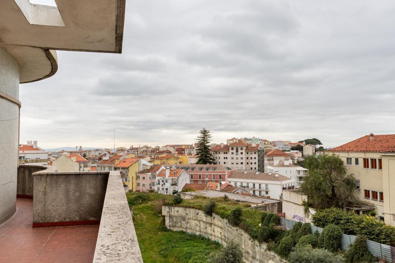 Apartment Joivy Vintage Flat With Terrace Lisbon