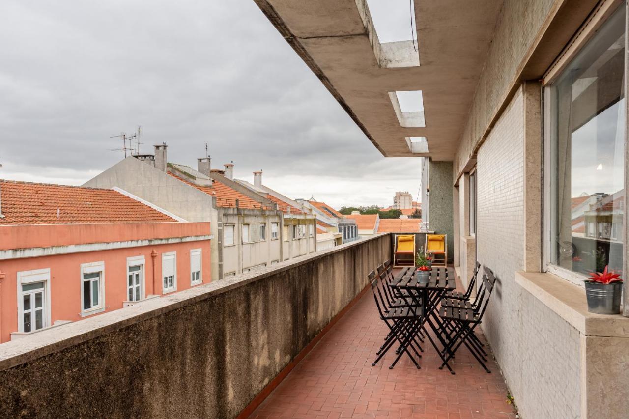 Joivy Vintage Flat With Terrace Lisbon